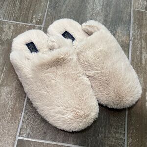 Rachel Cream Fuzzy Slippers